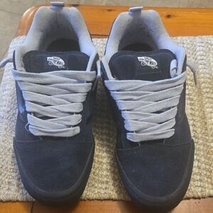 Vans Men's Navy Blue and Gray Skater-Style Sneakers